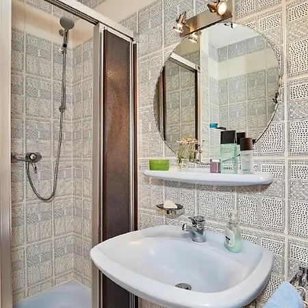 Ferienhaus Fuer Bis Zu 8 Personen In Dom wakacyjny *